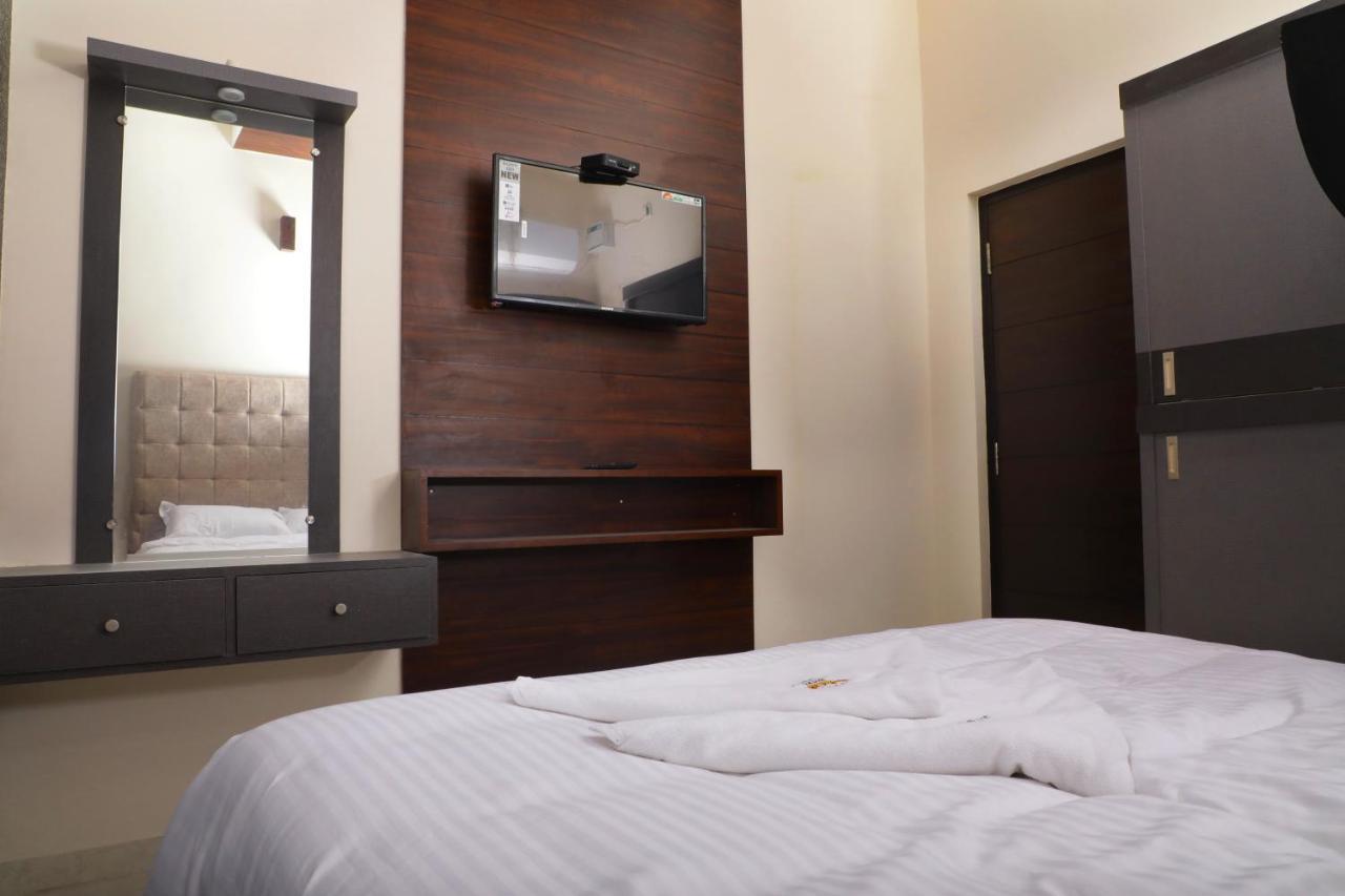 Hotel Jai Wings Puduččéri Exteriér fotografie